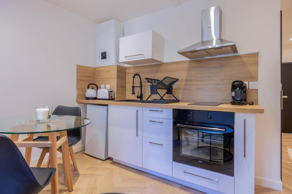 Le Cocon Urbain En Hyper Centre Apartment *